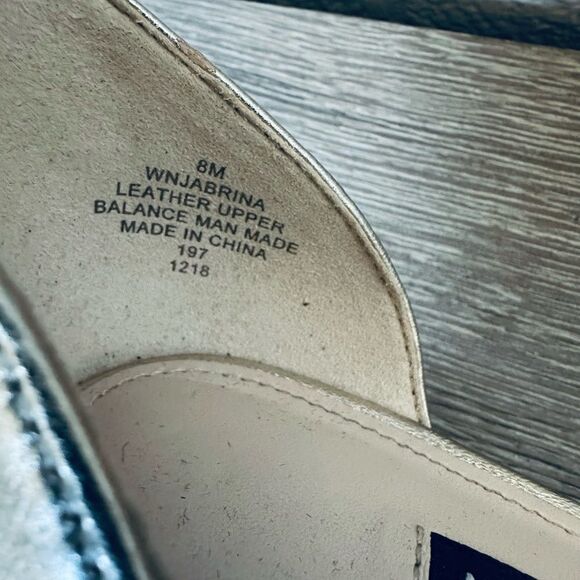 Nine West Gold Metallic Leather Wedge Cork Heel Sandals 8 - Picture 7 of 8